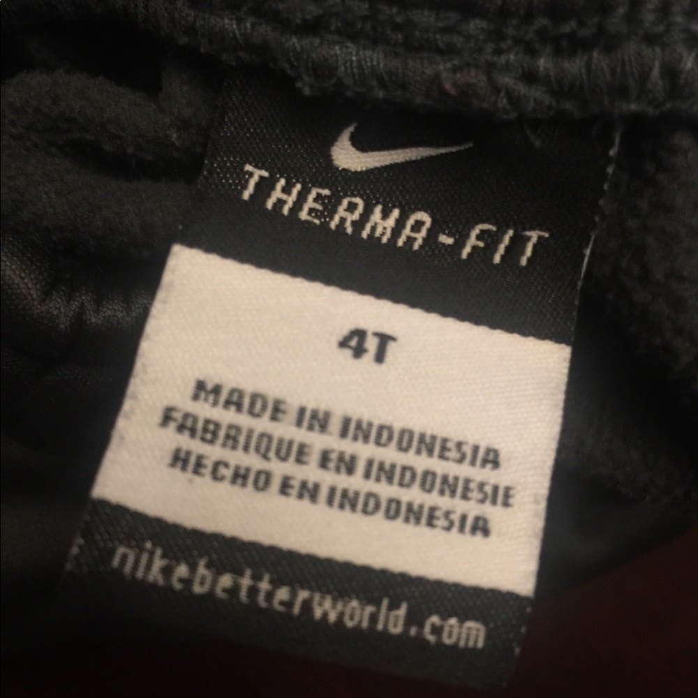 Nike pants - Picture 2 of 2